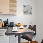 아파트 Gartenwohnung *