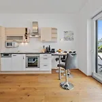 Gartenwohnung 아파트 Pörtschach am Wörthersee